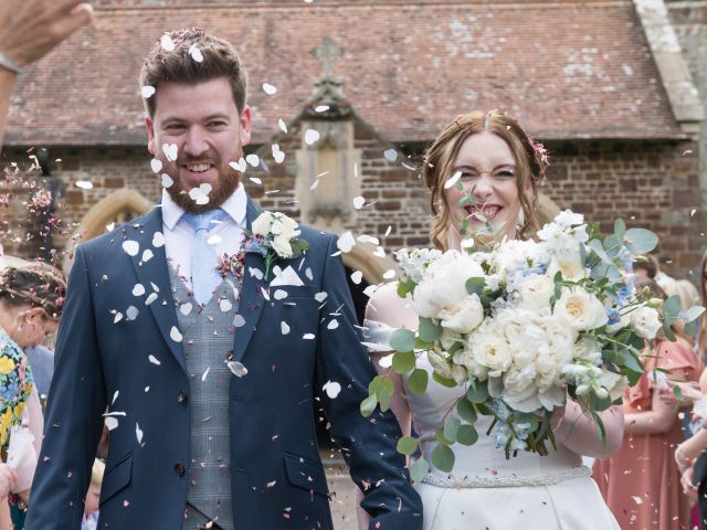 Joe and Kathryn&apos;s Wedding in Christchurch, Dorset 11