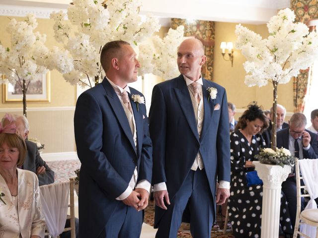 Simon and Louise&apos;s Wedding in Coventry, West Midlands 11