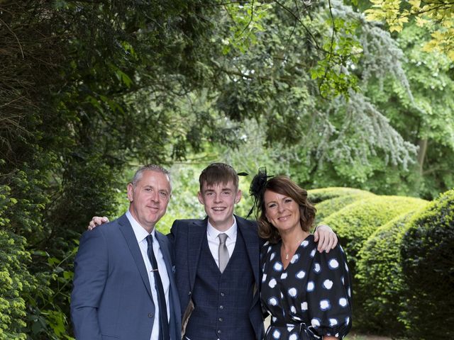 Simon and Louise&apos;s Wedding in Coventry, West Midlands 29