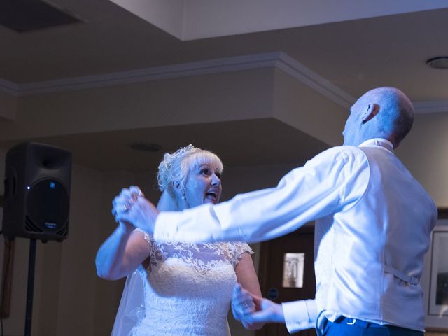 Simon and Louise&apos;s Wedding in Coventry, West Midlands 38