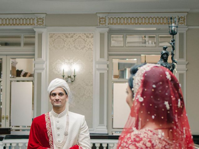 Abul and Juairya&apos;s Wedding in Leicester, Leicestershire 11