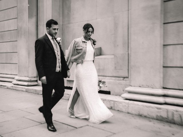 Sam and Kara&apos;s Wedding in City of London, East Central London 25