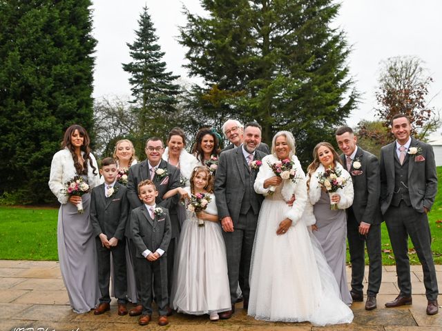 Mick and Kate&apos;s Wedding in Hinckley, Leicestershire 19