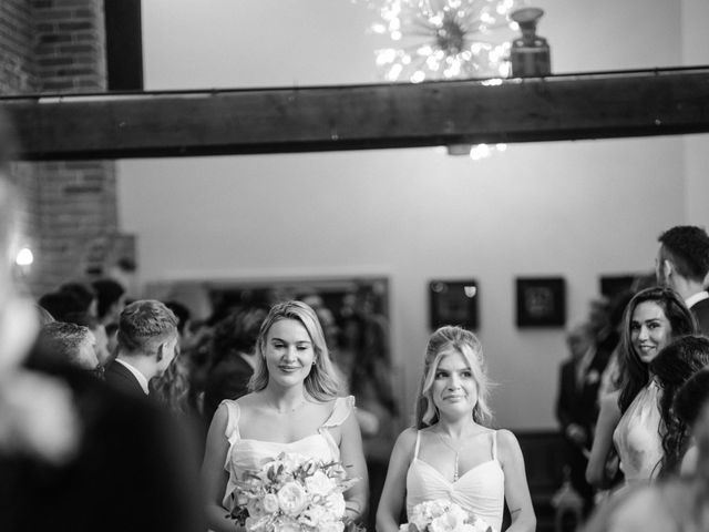 Kim and Dan's Wedding in Nottingham, Nottinghamshire 11