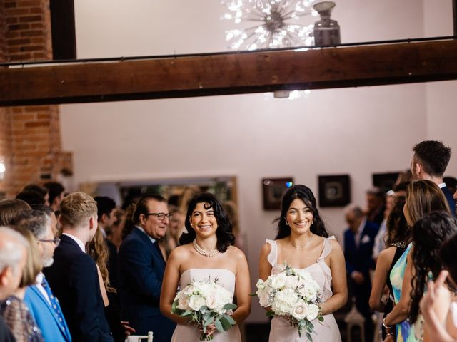 Kim and Dan's Wedding in Nottingham, Nottinghamshire 12