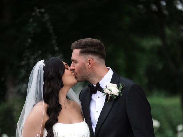 Kim and Dan's Wedding in Nottingham, Nottinghamshire 42