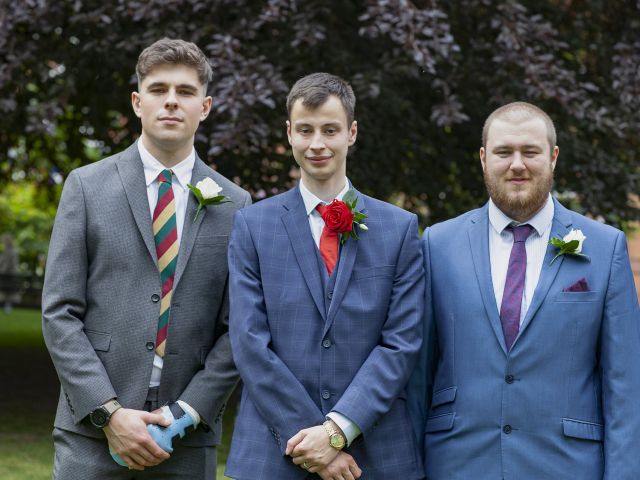 Aaron and Leah&apos;s Wedding in Stoke-on-Trent, Staffordshire 15