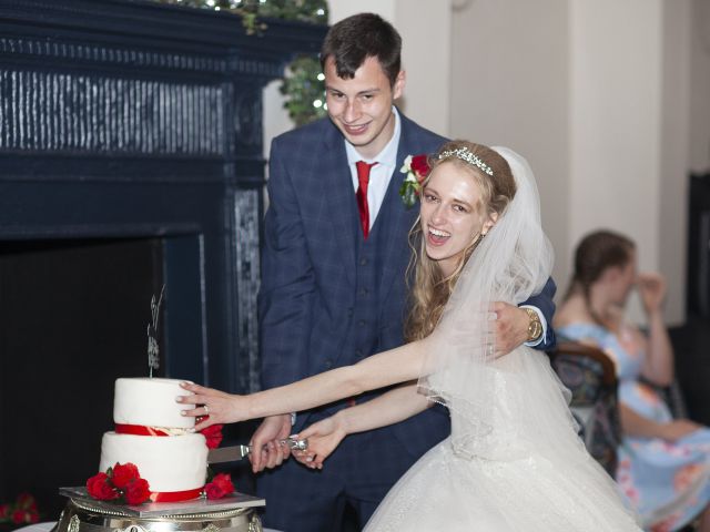 Aaron and Leah&apos;s Wedding in Stoke-on-Trent, Staffordshire 20