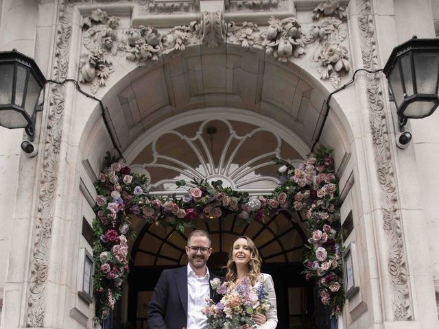 Chris and Beth&apos;s Wedding in Kensington &amp; Chelsea, West London 30