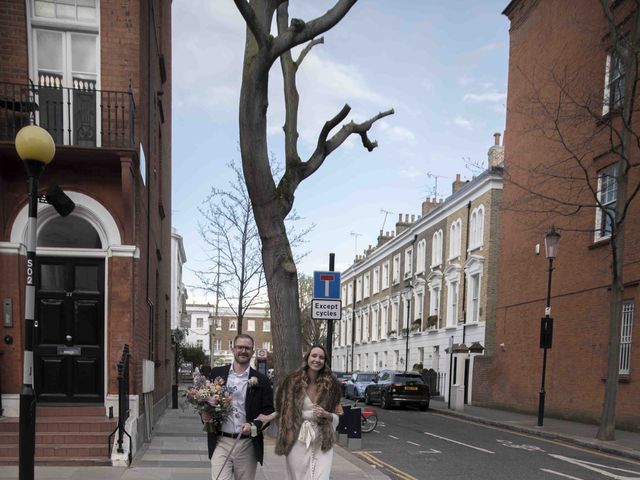 Chris and Beth&apos;s Wedding in Kensington &amp; Chelsea, West London 69
