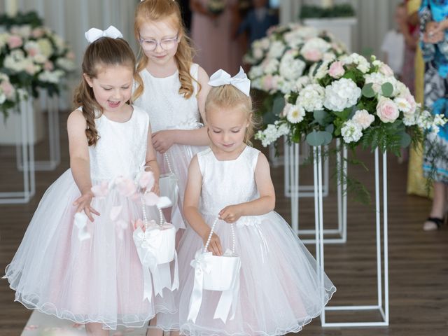Steven and Paige&apos;s Wedding in Chipping Norton, Oxfordshire 9