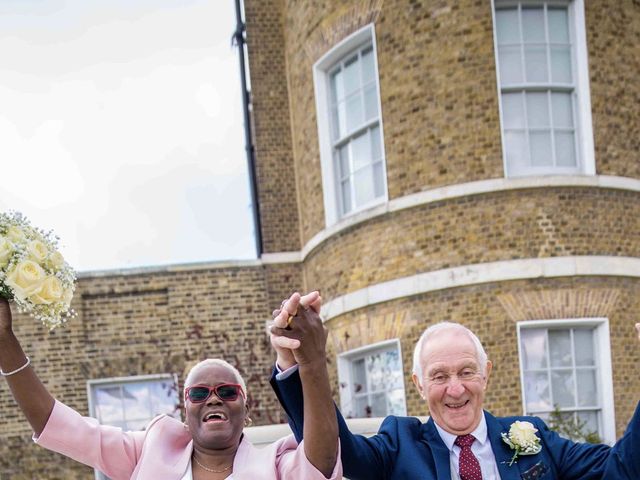 Vince and Bev&apos;s Wedding in Walthamstow, South West London 8