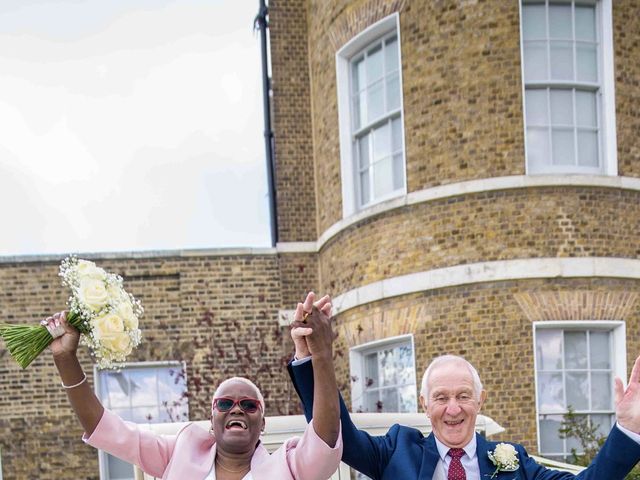 Vince and Bev&apos;s Wedding in Walthamstow, South West London 15