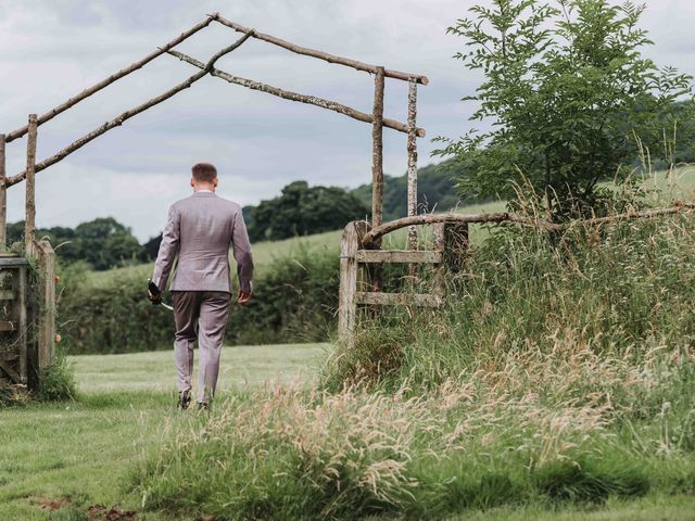 Pete and Toni&apos;s Wedding in Great Ayton, North Yorkshire 4