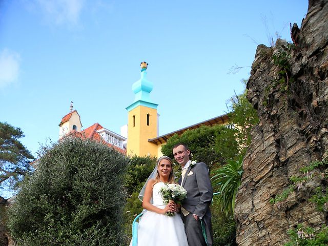 Carl and Alexandra&apos;s Wedding in Penrhyndeudreath, Gwynedd 33