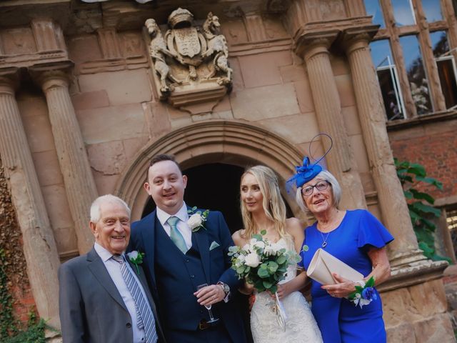 Cavan and Heidi&apos;s Wedding in Bromsgrove, Worcestershire 17