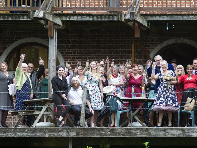 Stuart and Sally-Anne&apos;s Wedding in Sudbury, Suffolk 6