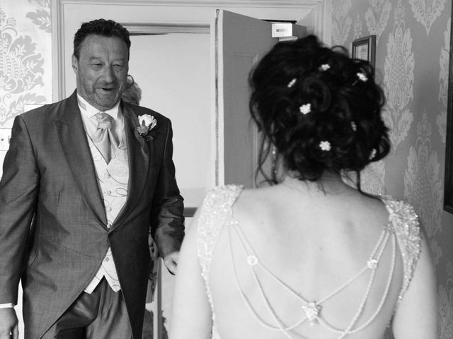 Tarran and Jessica&apos;s Wedding in Nr Worksop, Nottinghamshire 7