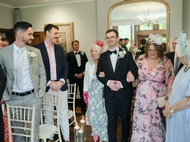 Brendan and Amy&apos;s Wedding in Macclesfield, Cheshire 52
