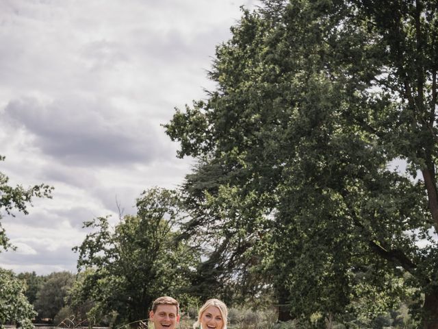 Mary-Kate and Jamie's Wedding in Stoke Poges, Buckinghamshire 23