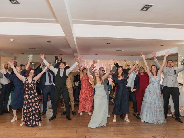 Mary-Kate and Jamie's Wedding in Stoke Poges, Buckinghamshire 36