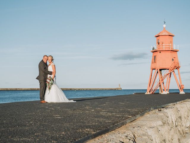 Ian and Lorrain&apos;s Wedding in South Shields, Tyne &amp; Wear 16