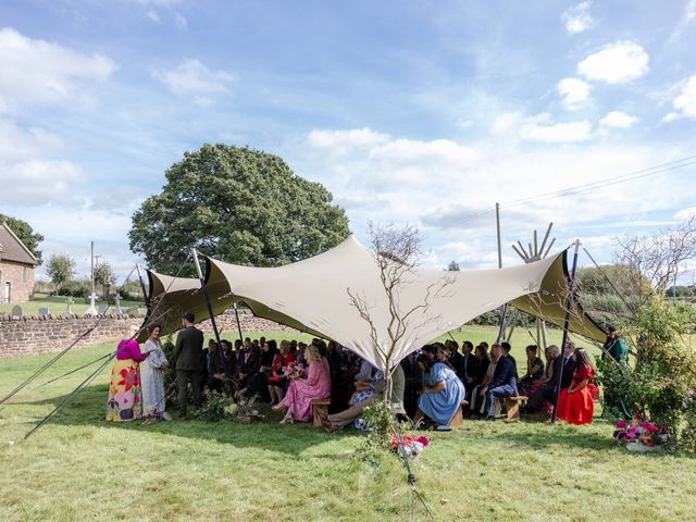 Scott and Hannah&apos;s Wedding in Hereford, Herefordshire 12