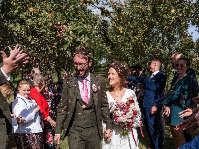 Scott and Hannah&apos;s Wedding in Hereford, Herefordshire 19