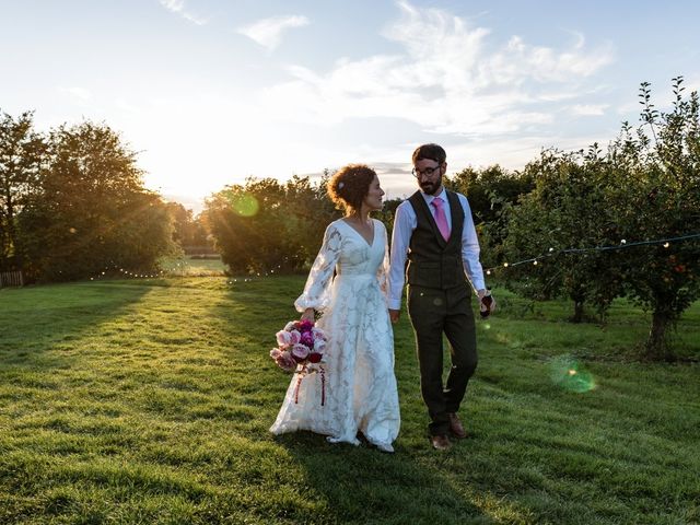 Scott and Hannah&apos;s Wedding in Hereford, Herefordshire 26