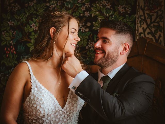 Meghan and Joe&apos;s Wedding in Sheffield, South Yorkshire 18