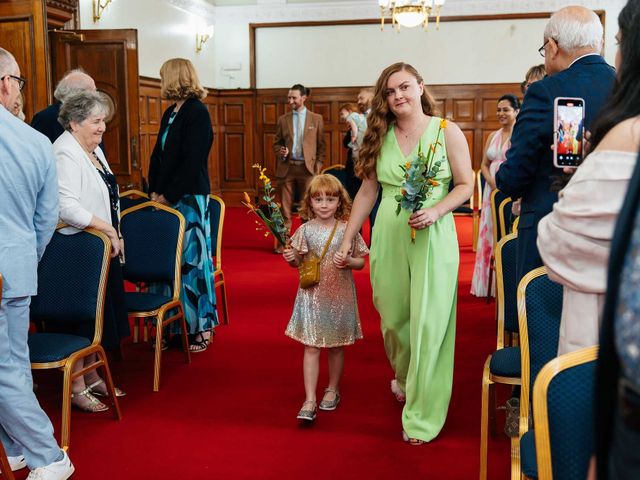 Arianne and Rishab's Wedding in Islington, North London 12