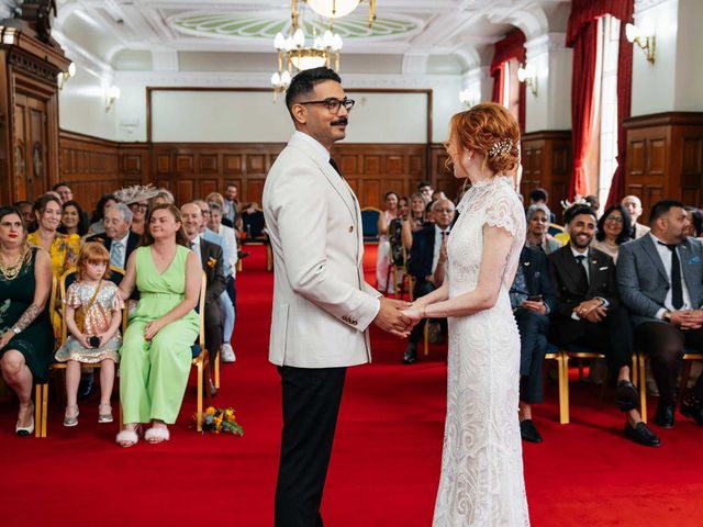 Arianne and Rishab's Wedding in Islington, North London 16