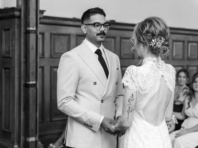 Arianne and Rishab's Wedding in Islington, North London 19