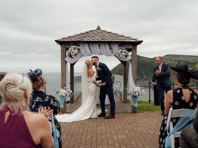 Connor and Amy's Wedding in Ilfracombe, Devon 9