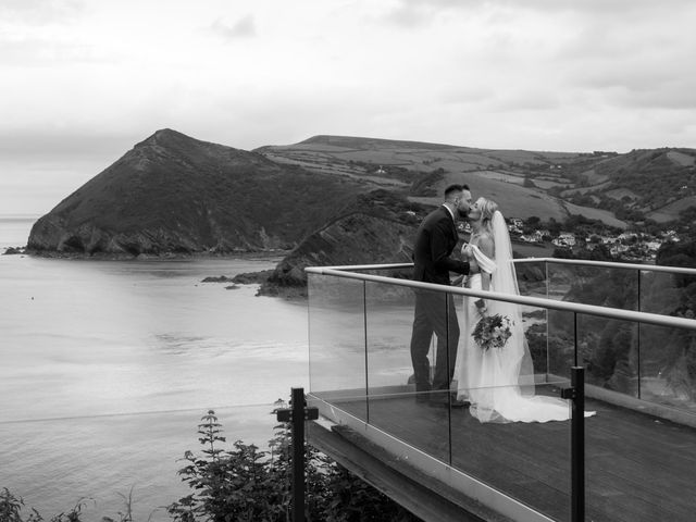Connor and Amy's Wedding in Ilfracombe, Devon 13
