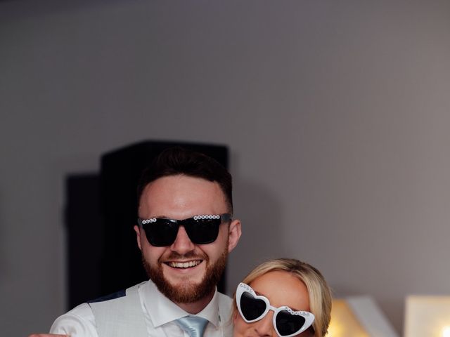 Connor and Amy's Wedding in Ilfracombe, Devon 20