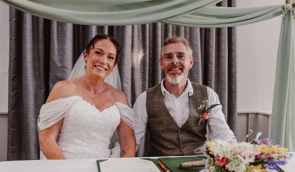 Garry and Toni's Wedding in Letchworth Garden City, Hertfordshire