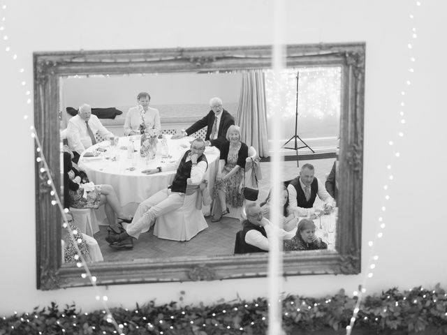 Gareth and Louise&apos;s Wedding in Farnham Castle, Surrey 27