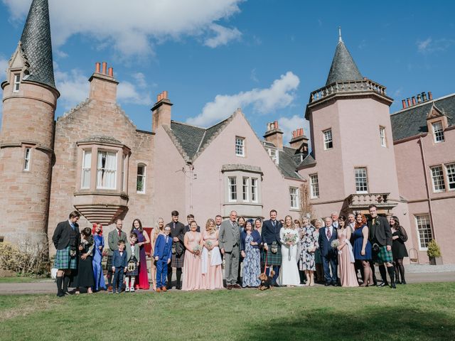 Jim and Alison&apos;s Wedding in Culloden Inverness, Highlands 7