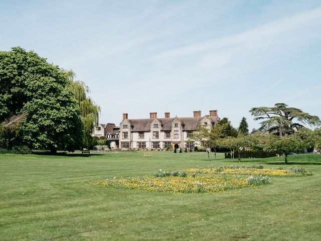 Harry and Alex&apos;s Wedding in Stratford Upon Avon, Warwickshire 6