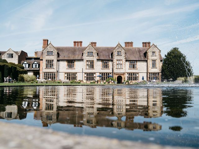 Harry and Alex&apos;s Wedding in Stratford Upon Avon, Warwickshire 9