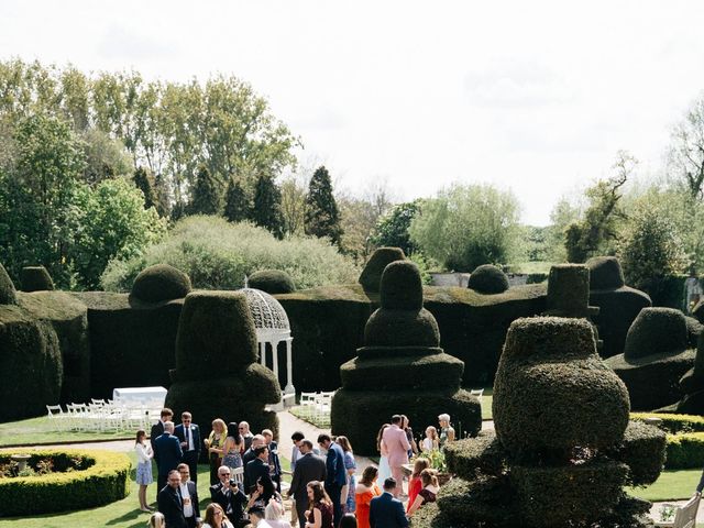 Harry and Alex&apos;s Wedding in Stratford Upon Avon, Warwickshire 15