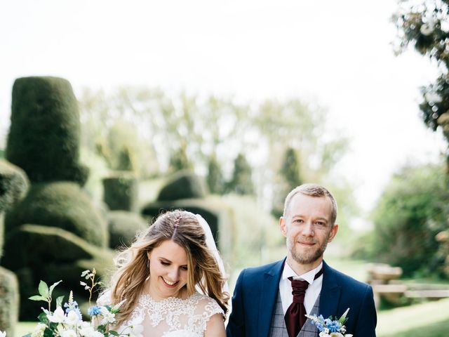 Harry and Alex&apos;s Wedding in Stratford Upon Avon, Warwickshire 17