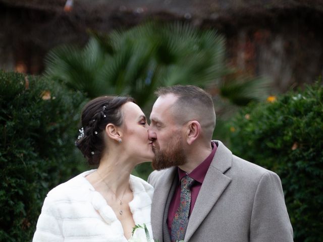 Damon and Annie's Wedding in Brighton, East Sussex 16