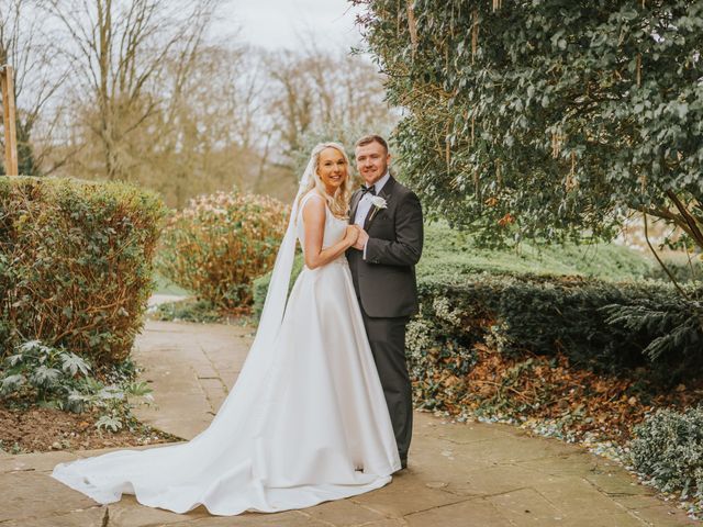 Mark and Lauren 's Wedding in Baildon, West Yorkshire 4