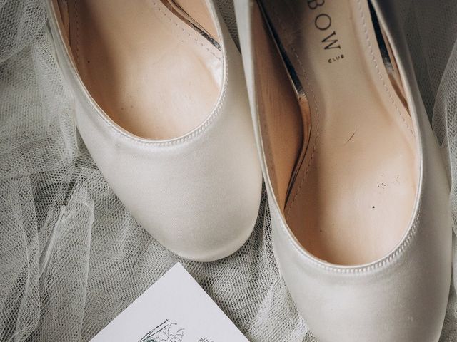 William and Molly's Wedding in Meltham, West Yorkshire 3