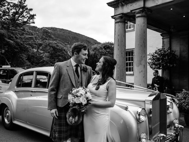 Ian and Joanna&apos;s Wedding in Edinburgh, Lothian &amp; Borders 12