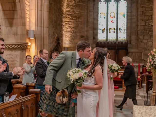 Ian and Joanna&apos;s Wedding in Edinburgh, Lothian &amp; Borders 17