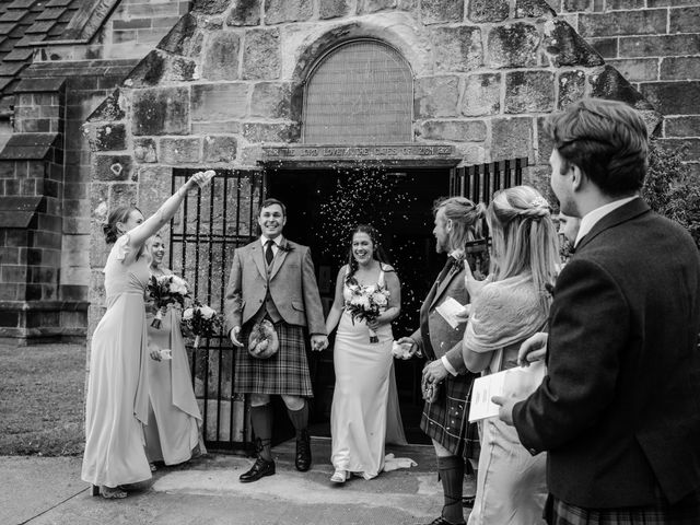 Ian and Joanna&apos;s Wedding in Edinburgh, Lothian &amp; Borders 18