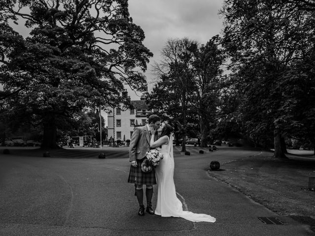 Ian and Joanna&apos;s Wedding in Edinburgh, Lothian &amp; Borders 36